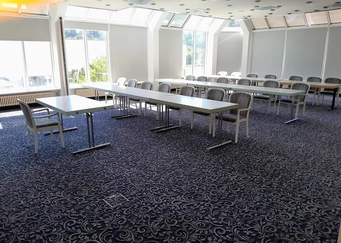 ホテル Aichtaler Hof 3*